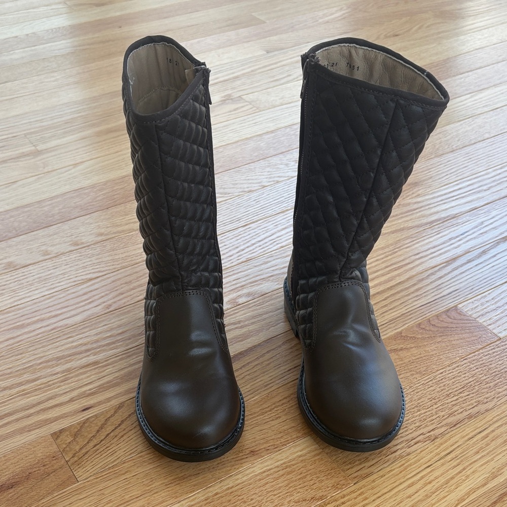 Stylish Quilted Brown Kids Boots